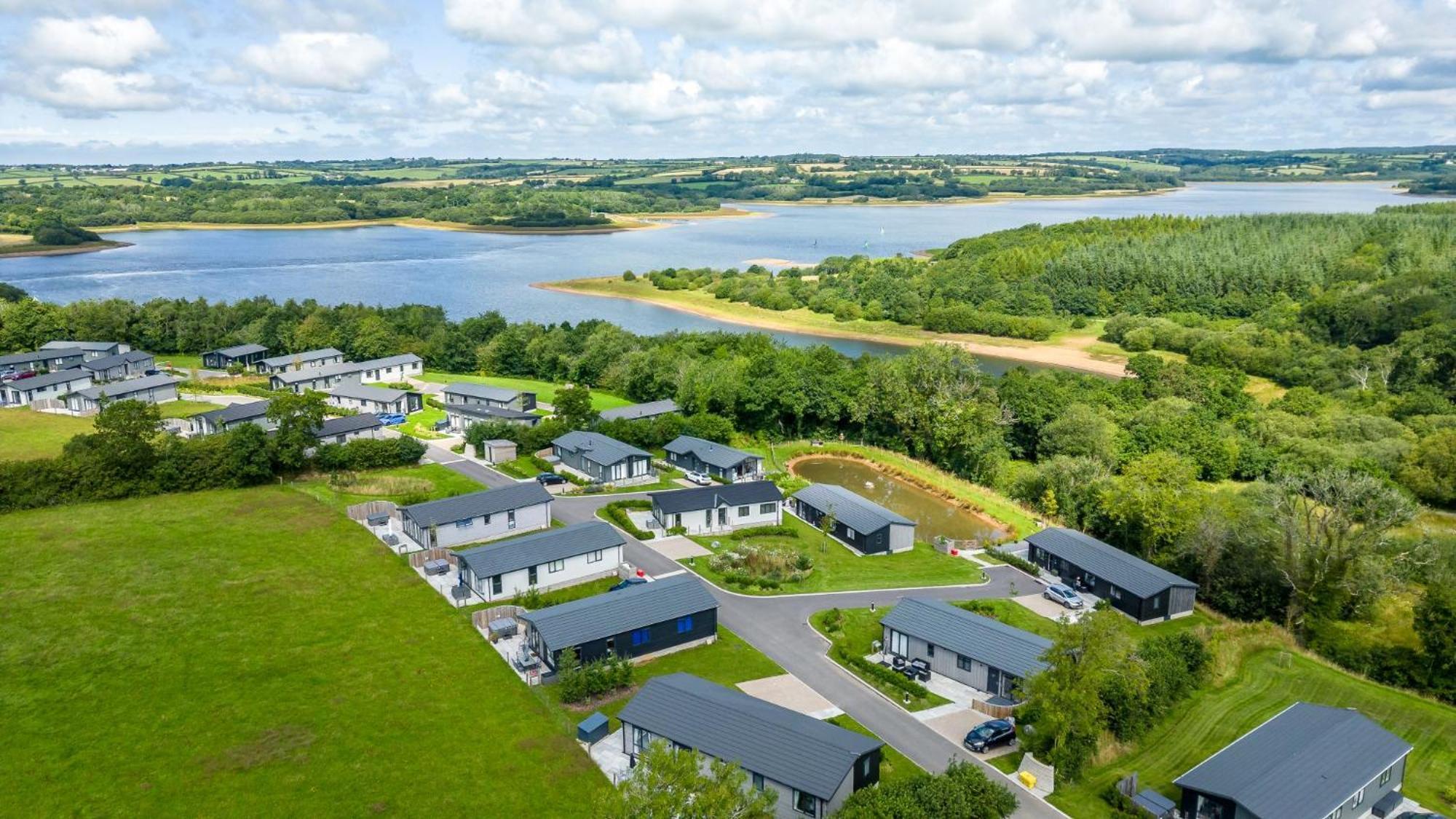 Buttercup Lodge, 33 Roadford Lake Lodges Lifton Kültér fotó